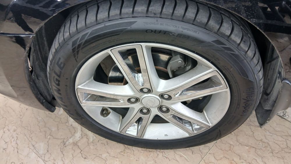 هیوندای-i30-2012