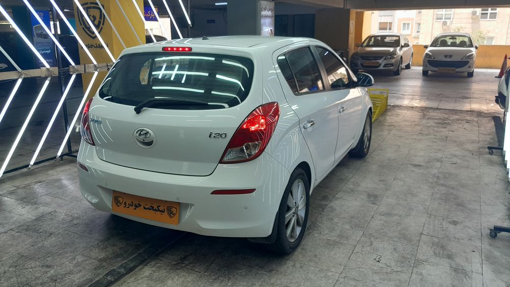 هیوندای-i20-2015