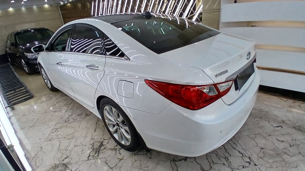 هیوندای-سوناتا-2013