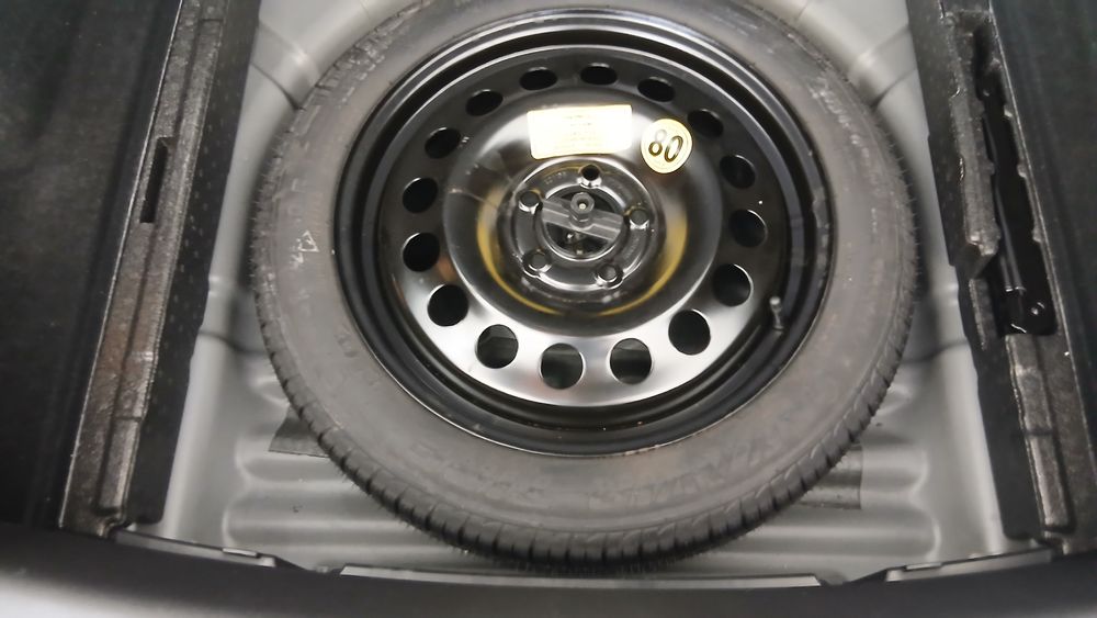 کی ام سی (KMC)-J7-1404