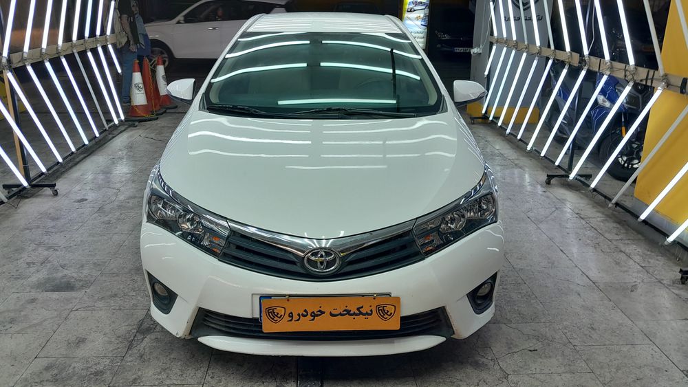 تویوتا-کرولا-2015