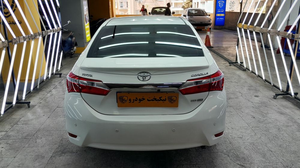 تویوتا-کرولا-2015