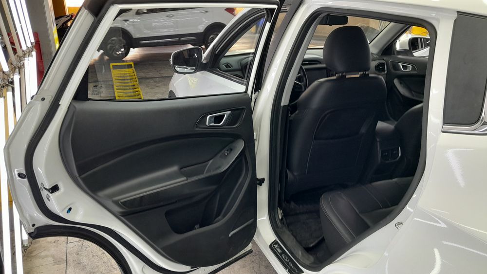 ام وی ام-x55-1399