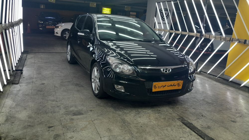 هیوندای-i30-2012