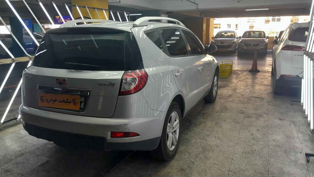 جیلی-Emgrand X7-2014