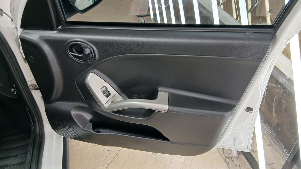 کوئیک-R-1402