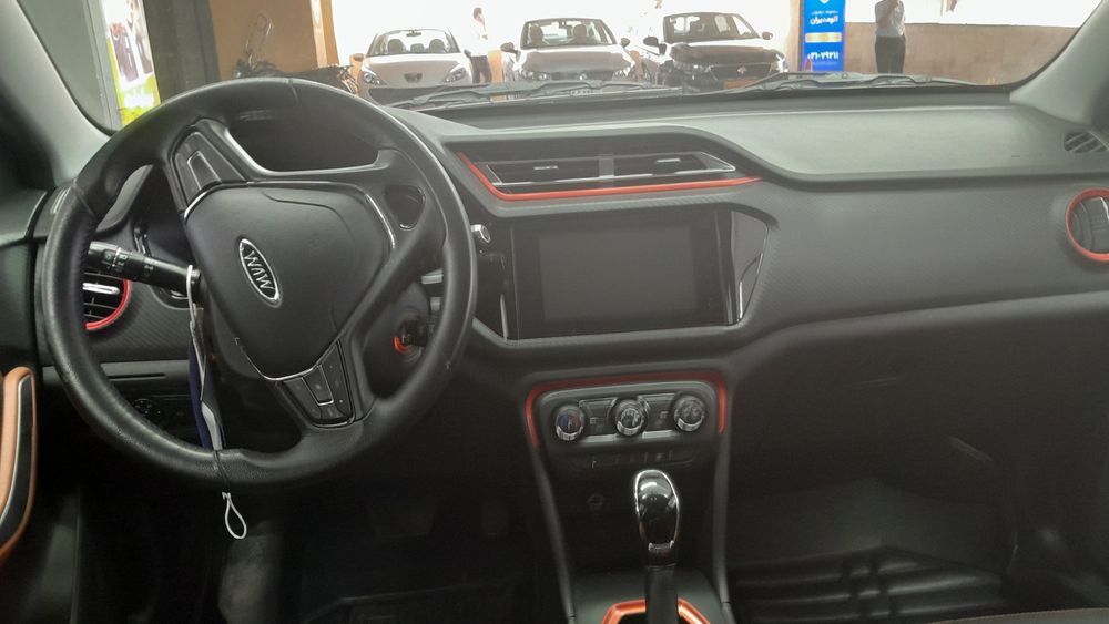 ام وی ام-x22-1396