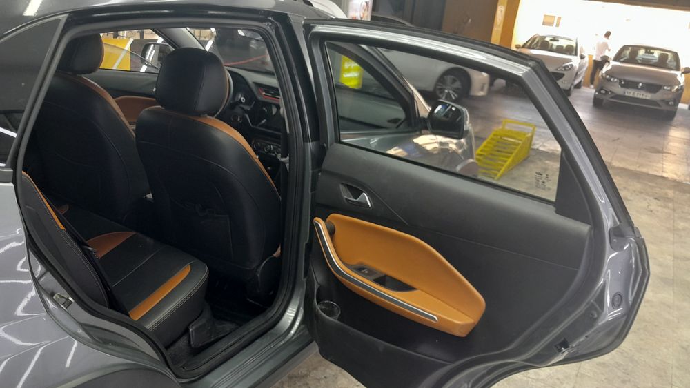 ام وی ام-x22-1396