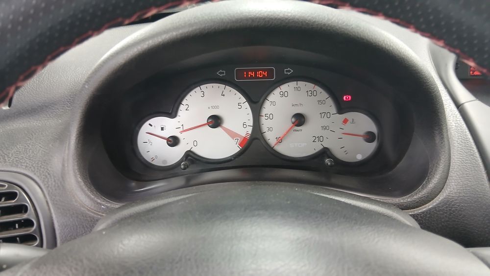پژو-206 صندوقدار-1398