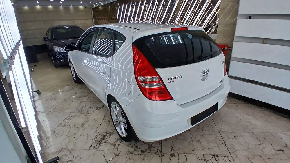 هیوندای-i30-2012