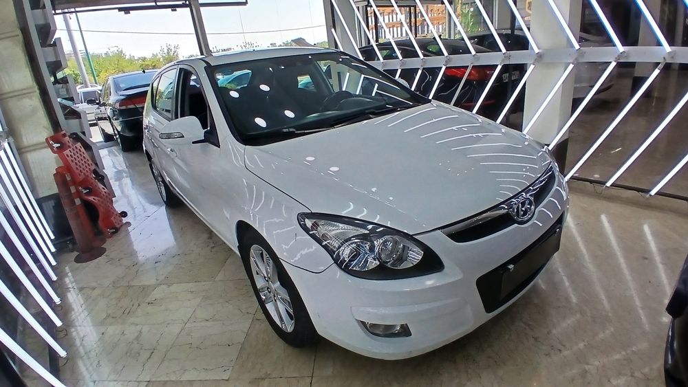 هیوندای-i30-2012