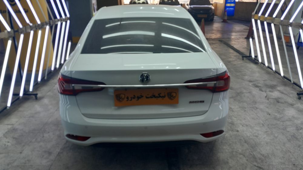 ام جی-ام جی 5-2024