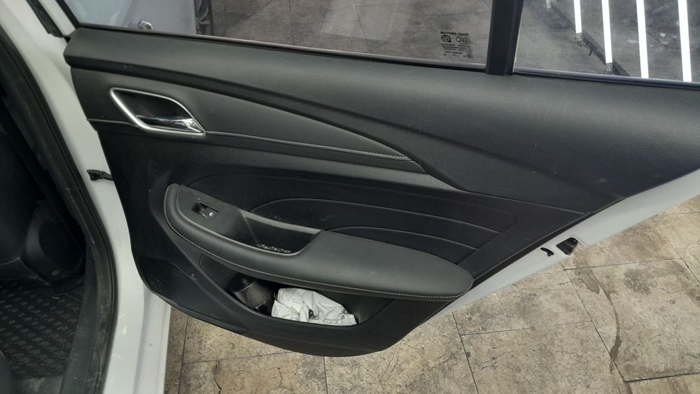 ام جی-ام جی 5-2024