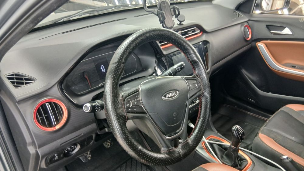 ام وی ام-x22-1397