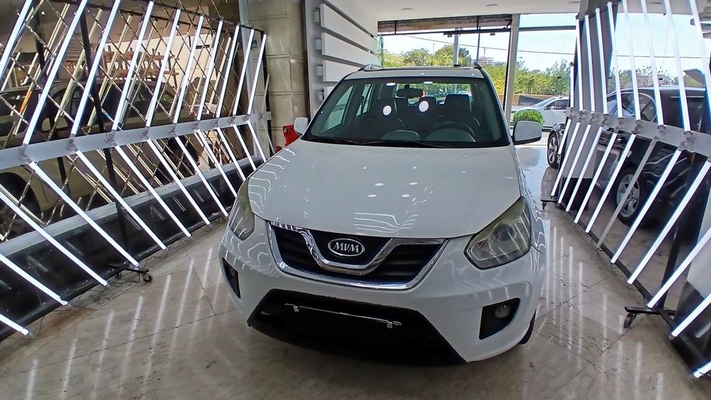 ام وی ام-X33-1395