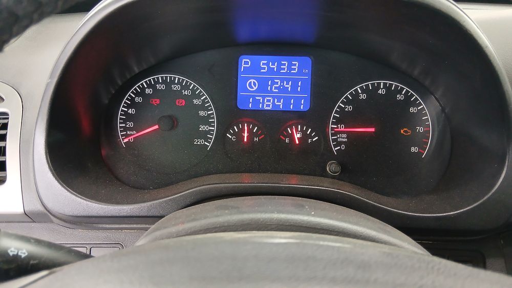 ام وی ام-X33-1395