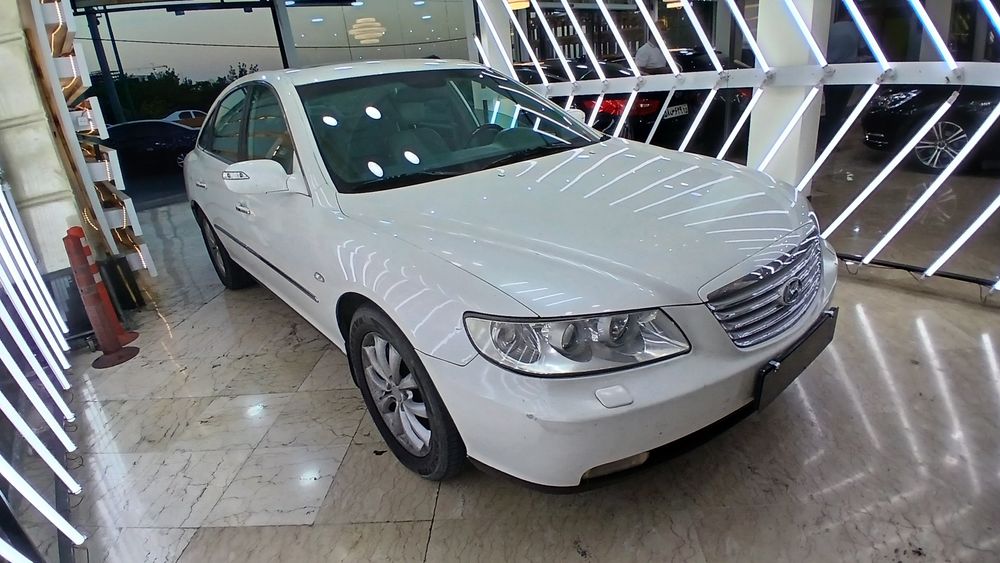 هیوندای-آزرا-2008