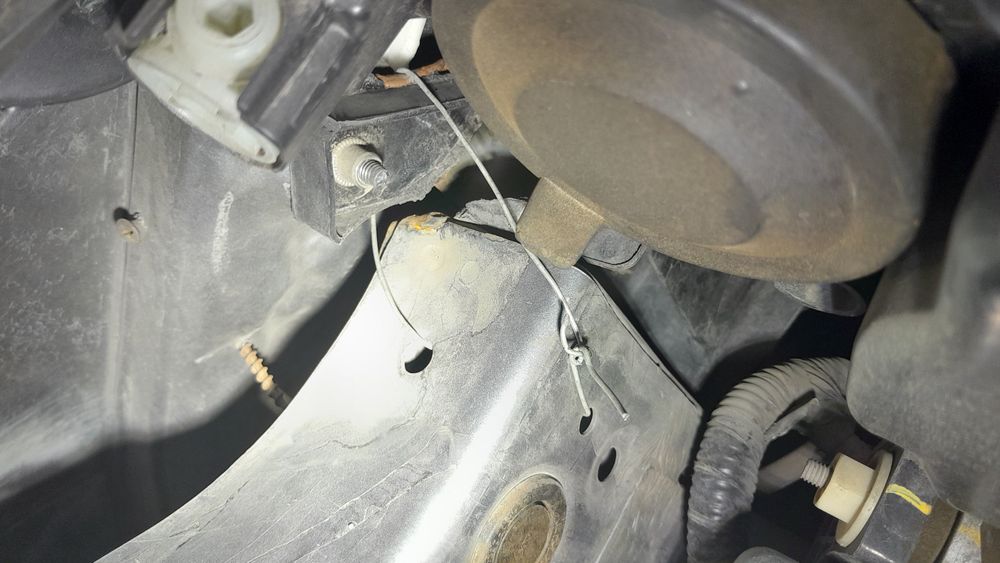 defect-car-جک-S 5-1397