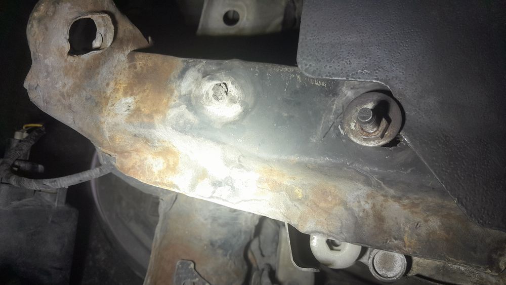 defect-car-لیفان-620-1392