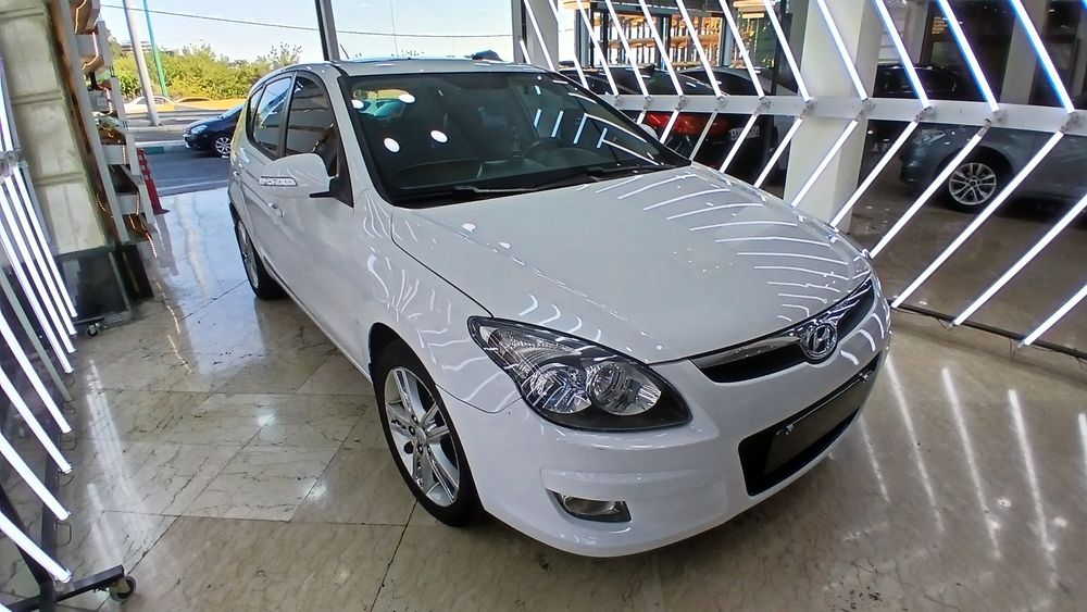 هیوندای-i30-2012