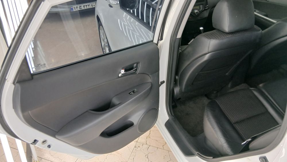 هیوندای-i30-2012