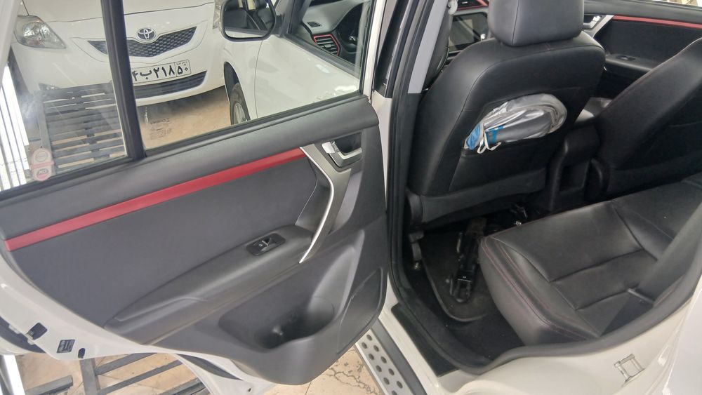 ام وی ام-X33 S-1400