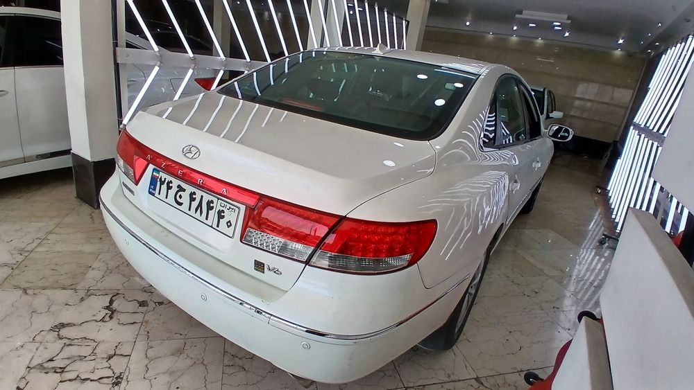 هیوندای-آزرا-2008