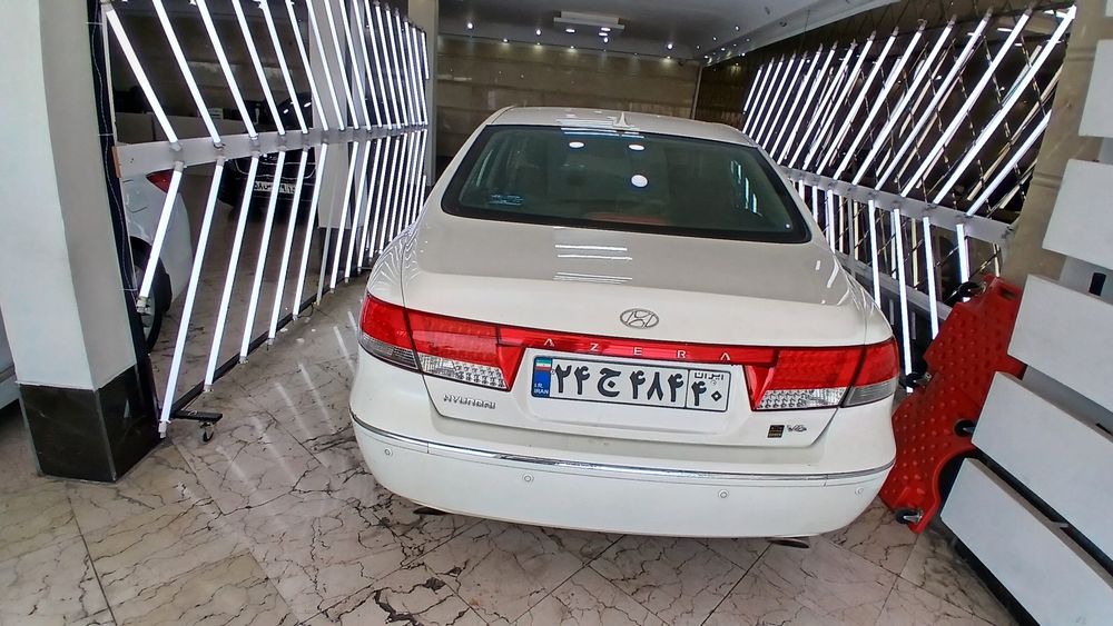 هیوندای-آزرا-2008