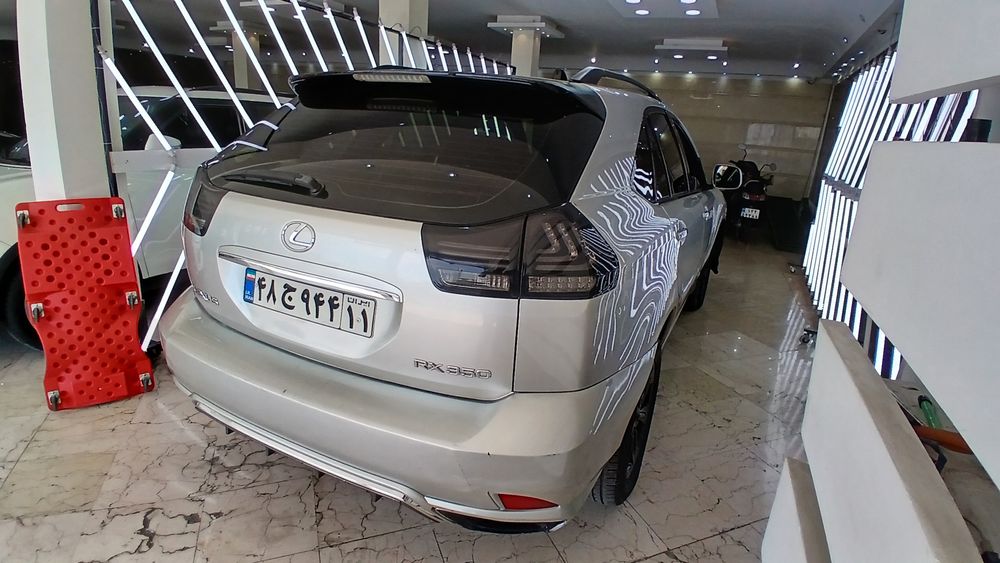 لکسوس-RX-2009