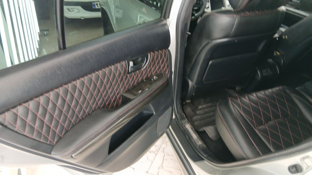 لکسوس-RX-2009