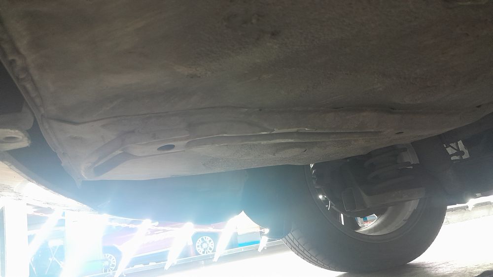 defect-car-چانگان-EADO-2015