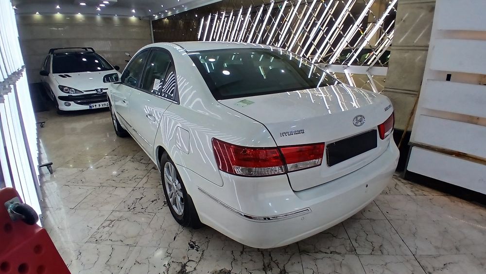 هیوندای-سوناتا-2009
