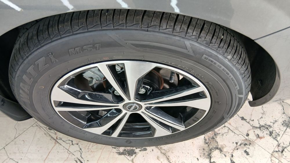 نیسان-SYLPHY-2025