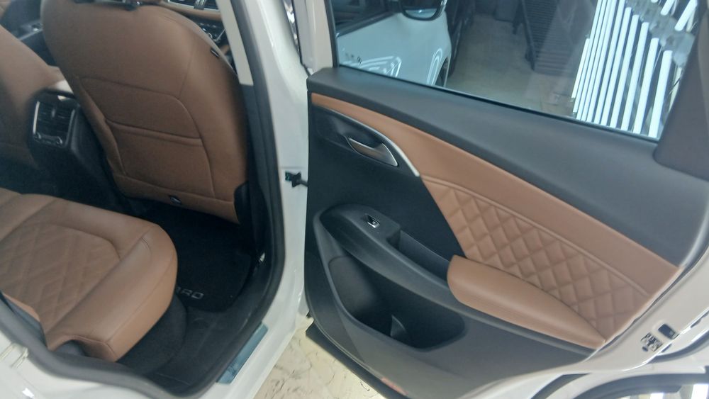 بورگوارد-BX7-2018