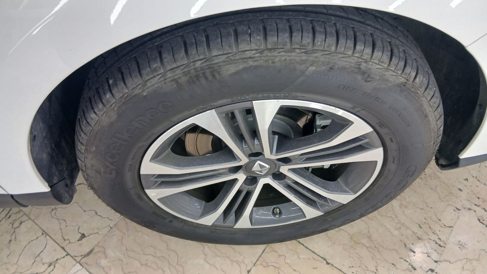 بورگوارد-BX7-2018