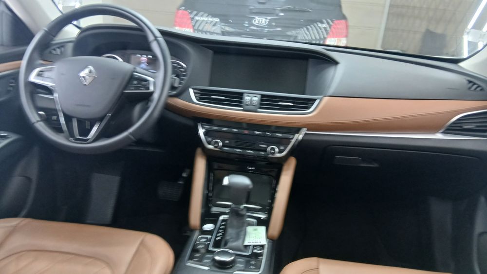 بورگوارد-BX7-2018